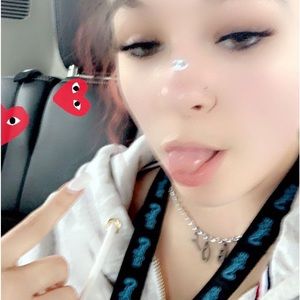 Meet your Posher, Hope